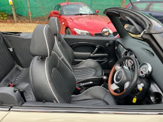/photos/9679/02b9cf81-8194-4e57-9b6e-52f3b46a6882_i320x240.jpg